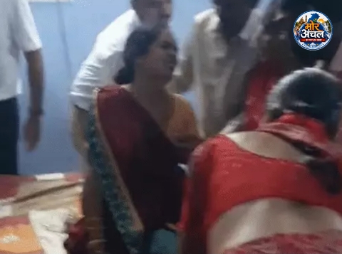 बेमेतरा में पुलिस की बड़ी लापरवाही? महिला को मृत समझकर कमरे में लगाया ताला, 2 घंटे बाद चल रही थी सांस